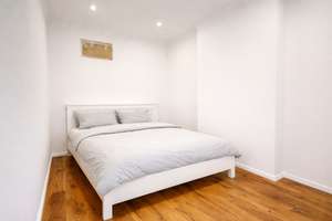 Charmantes Studio in ruhiger Innenhoflage eines kernsanierten Altbaus – Die vollständige Adresse der Immobilie erhältst du vom Anbieter., 10249 Friedrichshain, Berlin – Vorschaubild 7