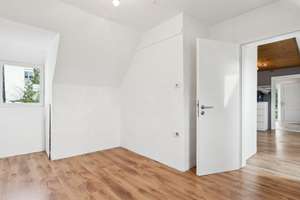Augsburg-Nord: Doppelhaushälfte mit zwei Einheiten in ruhiger Wohnlage – Die vollständige Adresse der Immobilie erhältst du vom Anbieter., 86154 Oberhausen-Nord, Augsburg – Vorschaubild 9