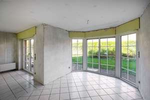 Solide Basis in ruhiger Wohnlage – ideal für Ihre Renovierungspläne – Die vollständige Adresse der Immobilie erhältst du vom Anbieter., 33605 Stieghorst, Bielefeld – Vorschaubild 4