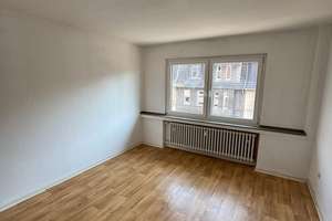 Dachgeschoss mit Balkon und 2 Schlafzimmern in Duisburg-Sternbuschweg – Sternbuschweg 14, 47057 Neudorf-Nord, Duisburg – Vorschaubild 4