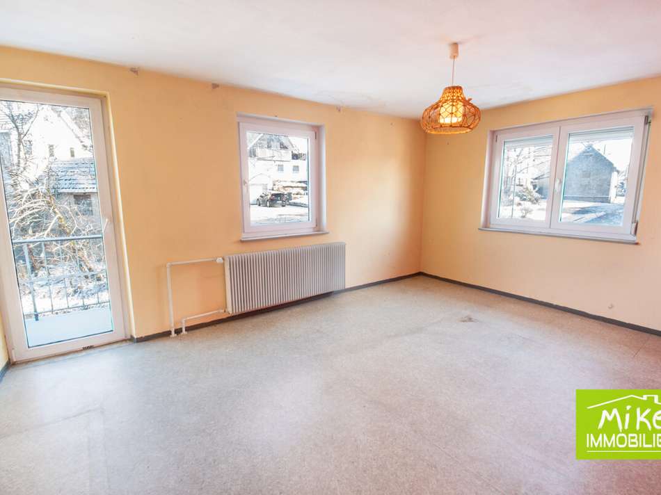 OG - Zimmer mit Balkonzugang