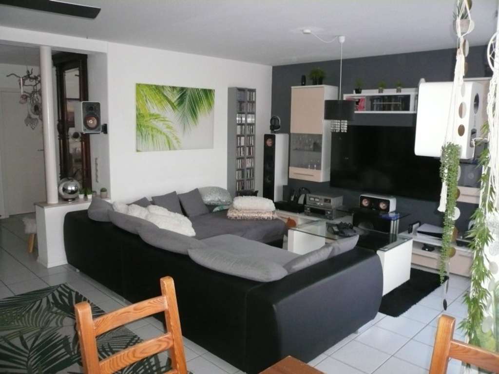 Immobilie in Muggensturm - Wunderschöne 3-Zimmer-Wohnung mit Balkon und verglastem Erker in 76461 Muggensturm   - Bild 4