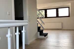 Schicke und komplett renovierte DG-Wohnung mit EBK in Stadtwaldnähe – Grotenburgstr. 147a, 47800 Krefeld – Vorschaubild 5