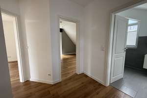 Energieeffizientes 5-Zi.-Einfamilienhaus mit viel Platz für die Familie – Beim Riesenstein 20d, 22393 Sasel, Hamburg – Vorschaubild 14