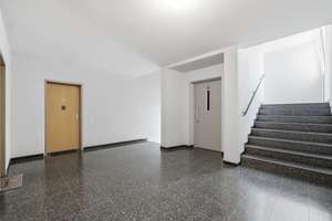 Sanierte  und  Leerstehende 3-Zimmer-Wohnung mit Loggia in Köln-Neubrück – 51109 Neubrück, Köln – Vorschaubild 14