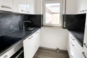 Schöne 2-Zimmer-Wohnung mit Garten, EBK und Hobbyraum – Piemontstraße 12, 76149 Neureut, Karlsruhe – Vorschaubild 4