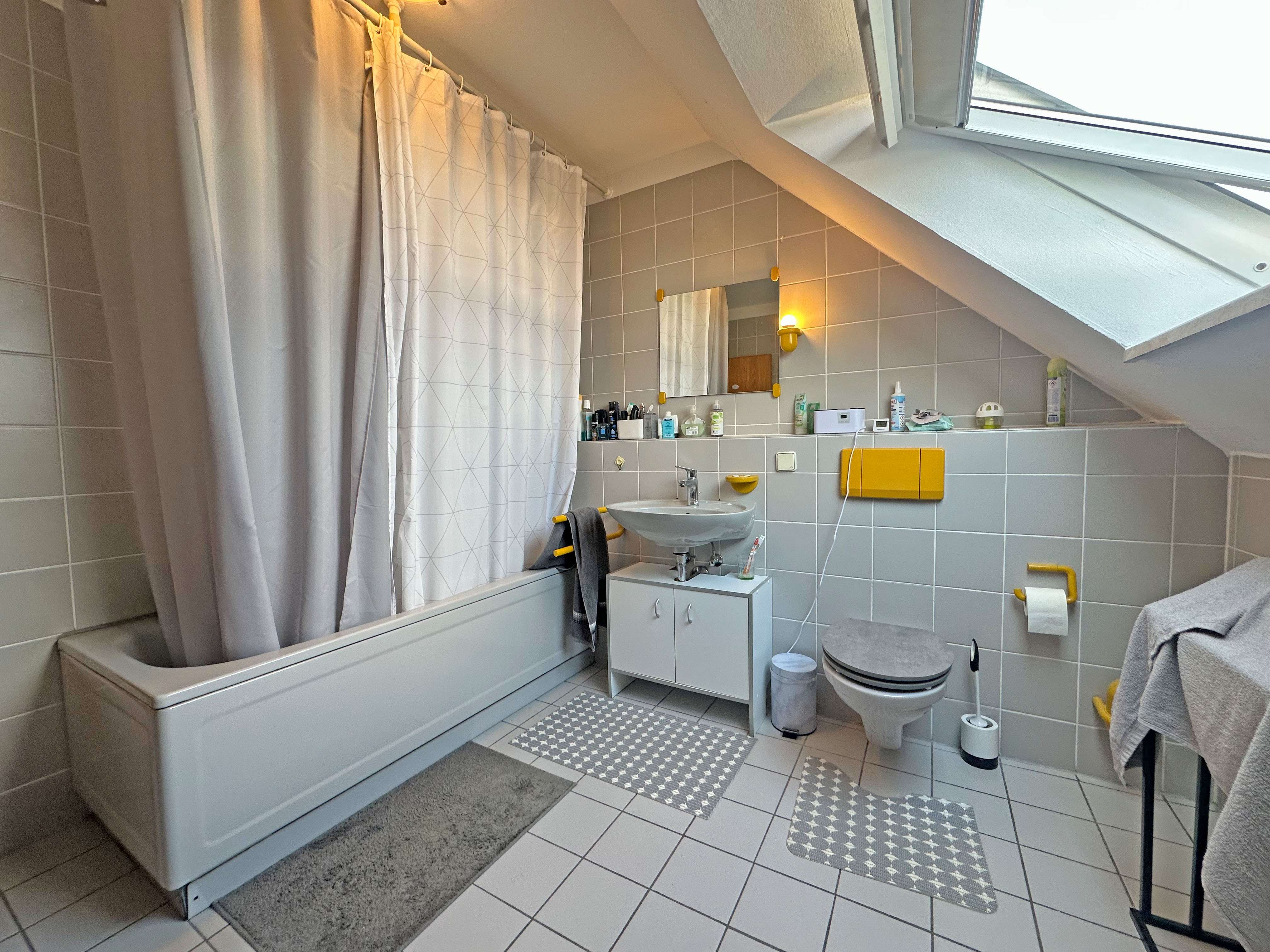 Immobilie in Hainburg - Ruhig gelegenes Dreifamilienhaus - langfristig vermietet - Bild 9