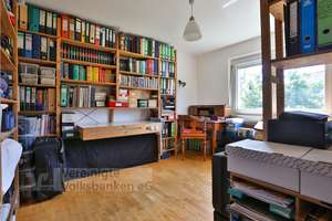 Reiheneckhaus mit Garage und großem Garten – Die vollständige Adresse der Immobilie erhältst du vom Anbieter., 72760 Reutlingen-Mitte, Reutlingen – Vorschaubild 14