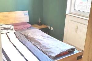GEMÜTLICHE SINGLE-WOHNUNG - MIT ECKBADEWANNE UND SONNENBALKON! – Die vollständige Adresse der Immobilie erhältst du vom Anbieter., 1157 Cotta (Stadtteil), Dresden – Vorschaubild 9