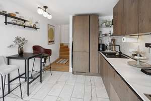 Modernisierte Altbauwohnung im Herzen von Unterbilk – Die vollständige Adresse der Immobilie erhältst du vom Anbieter., 40217 Unterbilk, Düsseldorf – Vorschaubild 7