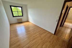 Hübsche 3 Zimmer Wohnung mit Balkon, Tiefgaragenstellplatz und Einbauküche – Im Hopfengarten -, 54295 Heiligkreuz, Trier – Vorschaubild 8