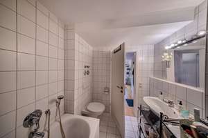 Stilvolles Split-Level-Wohnen: Terrasse, Garten und herrliche Aussicht über Stuttgart – Weinbergweg 18, 70569 Dachswald, Stuttgart – Vorschaubild 6