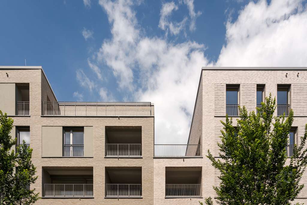 Viel Platz für die ganze Familie: Exklusives Townhouse mit Garten und Terrasse