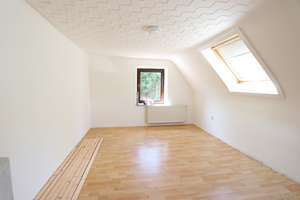 NEUER PREIS! Einfamilienhaus mit weitläufigem Grundstück in Oberwürzbach zu verkaufen – Die vollständige Adresse der Immobilie erhältst du vom Anbieter., 66386 Sankt Ingbert – Vorschaubild 6