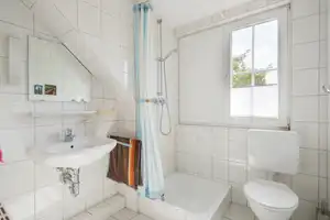 Property thumbnail 16