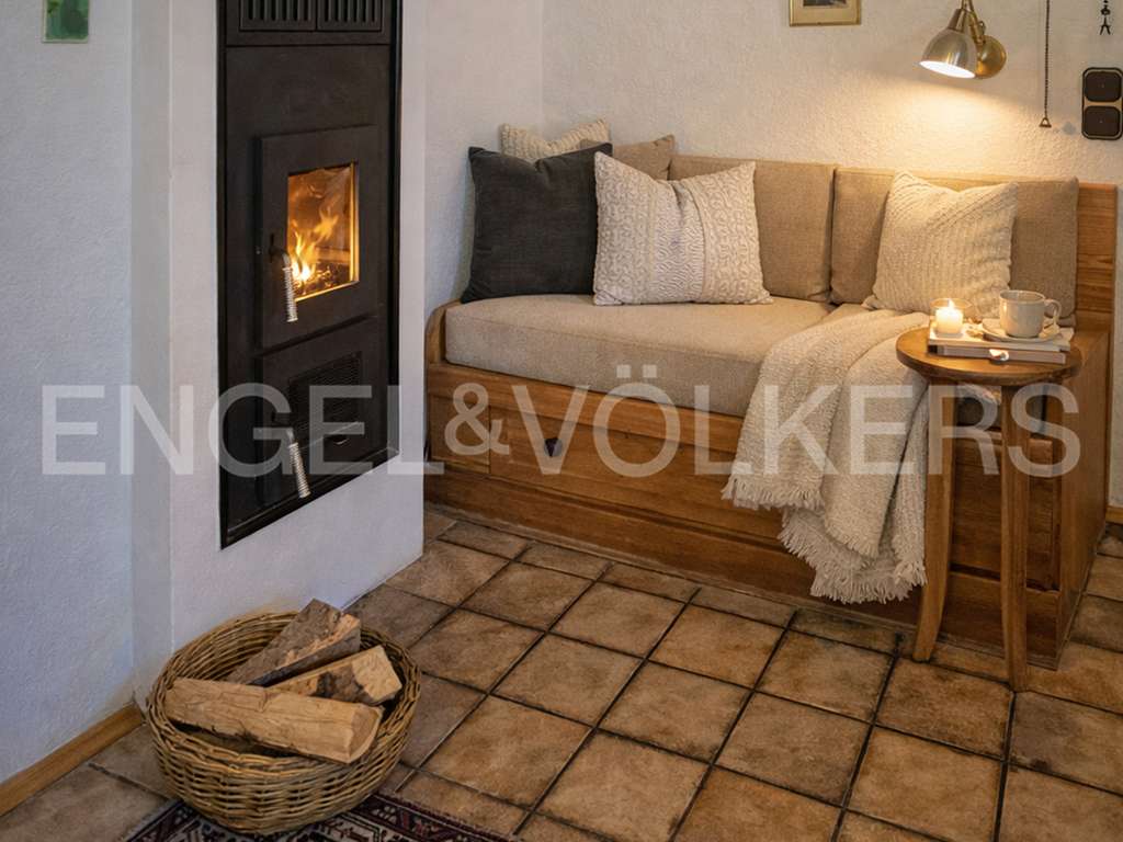 Immobilie in Kastl - Landhausvilla mit Charakter – viel Raum für neue Lebenskonzepte mit schöner Einliegerwohnung - Bild 2