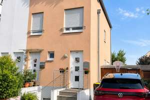 Wohnen wie im eigenen Haus – moderne 4-Zimmer-Maisonette mit eigenem Garten und Stellplatz – 51147 Libur, Köln – Vorschaubild 3