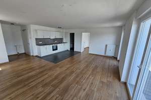 Helle 2-Zimmer-Wohnung mit Balkon im 2. OG in Kemnath – Alte Amberger Str. 3a, 95478 Kemnath – Vorschaubild 3