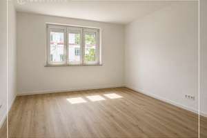 Moderne 3-Zimmer-Wohnung mit Balkon & Einbauküche