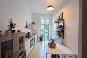 Charmante 1-Zimmer-Altbauwohnung mit eigener Terrasse und Garten in Düsseldorf-Eller – 40229 Eller, Düsseldorf – Vorschaubild 3