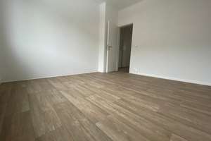 Neu gemacht, für dich gedacht – deine moderne 3-Zimmer-Wohnung – Otto-Bruchholz-Straße 23, 98527 Suhl-Ilmenauer Straße, Suhl – Vorschaubild 4