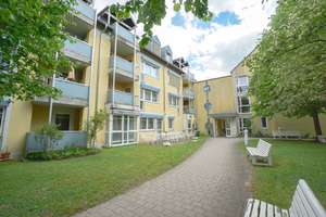 Komfortables Wohnen im Wohnstift Lobetal
Gepflegte 2-Zimmer-Wohnung mit West-Loggia – Die vollständige Adresse der Immobilie erhältst du vom Anbieter., 90451 Röthenbach Ost, Nürnberg – Vorschaubild 9