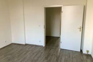 Individuelle Maisonette mit zwei Balkonen – ideal zum Arbeiten, Leben und Zurückziehen – Trecknase 3, 42897 Trecknase, Remscheid – Vorschaubild 33