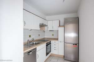 Exklusives Wohnen an der Weser – Citywohnung mit Weserblick im Herzen der Bremer Altstadt – Die vollständige Adresse der Immobilie erhältst du vom Anbieter., 28195 Altstadt, Bremen – Vorschaubild 11