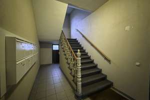 Bremerhaven - Geestemünde // 3-Zimmer-Maisonette-Wohnung mit Erhöhungspotential auf 6% Rendite – Die vollständige Adresse der Immobilie erhältst du vom Anbieter., 27570 Geestemünde, Bremerhaven – Vorschaubild 2