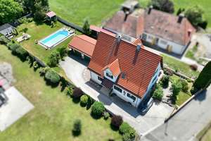 Einfamilienhaus mit Stil und viel Platz auf großem Grund – Die vollständige Adresse der Immobilie erhältst du vom Anbieter., 87754 Kammlach – Vorschaubild 1