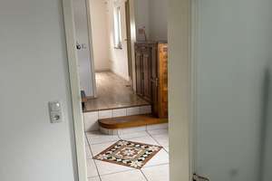 Großzügiges freistehendes Einfamilienhaus mit Einliegerwohnung und vielseitigem Nutzungskonzept – Die vollständige Adresse der Immobilie erhältst du vom Anbieter., 61169 Friedberg (Hessen) – Vorschaubild 5