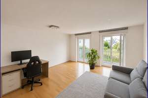 Moderne 1-Zimmer-Wohnung mit Südbalkon und Tiefgaragenstellplatz in gefragter Lage – Die vollständige Adresse der Immobilie erhältst du vom Anbieter., 85049 West, Ingolstadt – Vorschaubild 3