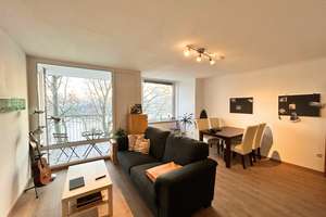Vermietete 2 Zimmer Wohnung mit Blick auf die Weser in Bremer Bestlage – Kalkstraße 4, 28195 Altstadt, Bremen – Vorschaubild 1