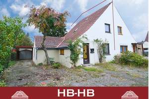 Projekt für Handwerker: Doppelhaushälfte mit großem Grundstück in Bremen-Arsten!