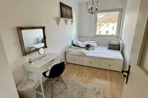 Vollmöblierte 3-Zimmer-Wohnung nahe des Baldeneysees inkl.  Balkon und Gartenmitnutzung – Drosselstraße 36, 45134 Stadtwald, Essen – Vorschaubild 11