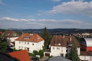 Teilmöblierte 3,5-Zimmer-DG-Maisonette-Wohnung in Halbhöhenlage Stuttgart Nord/West (Kräherwald)