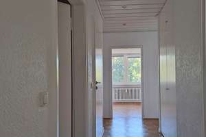Schön, praktisch, hell & stadtnah! 3½ R.-ETW mit Balkon, Aufzug & Stellplatz in Rüttenscheid – 45131 Rüttenscheid, Essen – Vorschaubild 12