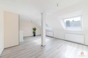 Lichtdurchflutetes Wohnerlebnis mit Weitblick – DG-Wohnung mit Dachterrasse – Die vollständige Adresse der Immobilie erhältst du vom Anbieter., 42289 Heckinghausen, Wuppertal – Vorschaubild 14