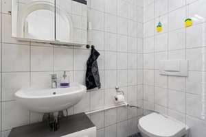Traumhaftes Wohnen: Großzügiges Haus mit Kamin und Spa-Bereich – Die vollständige Adresse der Immobilie erhältst du vom Anbieter., 28832 Achim – Vorschaubild 14