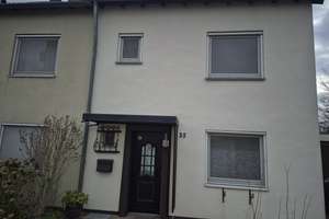 Familienfreundliches Reihenendhaus mit großzügigen Raumaufteilung in ruhiger Lage in Köln-Urbach