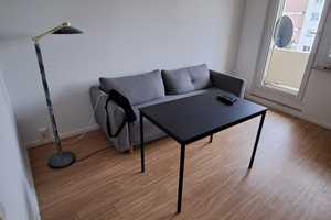 Idyllisch und vollst. renovierte 3-Raum-Wohnung im gehobenen Stil inkl. Einbauküche – Auerbachstraße 78, 7549 Gera – Vorschaubild 8