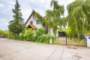 Gepflegtes Einfamilienhaus mit gepflegter Ausstattung in ruhiger Lage in Laub – Die vollständige Adresse der Immobilie erhältst du vom Anbieter., 93197 Zeitlarn – Vorschaubild 1