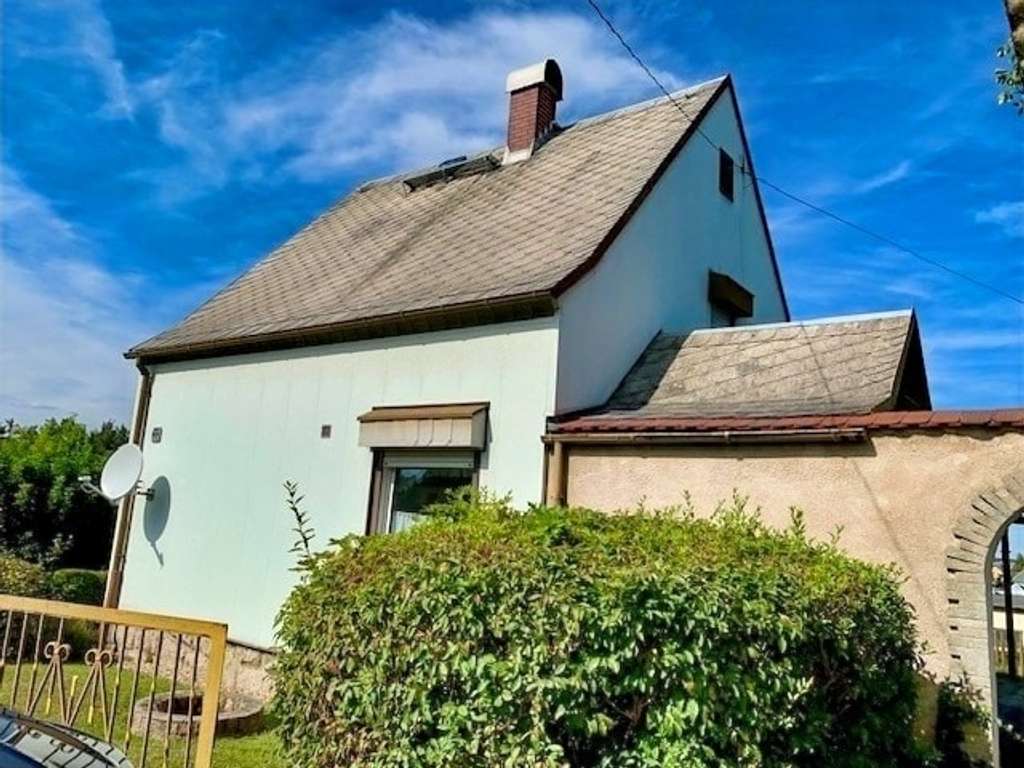 Immobilie in Netzschkau - Ihr neues Zuhause mit Ausblick ! - Bild 1