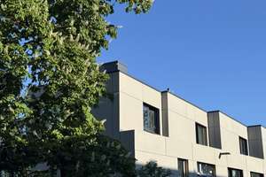 Neubau eines der schönsten Reihenhäuser Münchens mit traumhafter Dachterrasse – Stroblstraße 38B, 80689 St. Ulrich, München – Vorschaubild 2