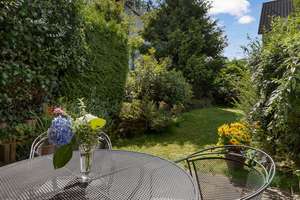 Gepflegtes Zuhause mit Garten in bester Blankeneser Nachbarschaft – Die vollständige Adresse der Immobilie erhältst du vom Anbieter., 22587 Blankenese, Hamburg – Vorschaubild 4