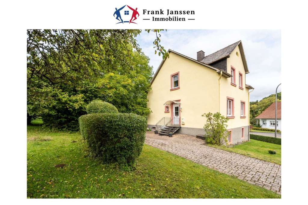 Freistehendes Einfamilienhaus in Gees - 4 Schlafzimmer & 2 Badezimmer - tolles, teilbares Grundstück