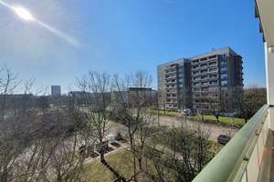 Property thumbnail 1