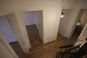 Erstbezug Geräumiges 5-Zimmer-Reihenhaus mit Garten, EBK, CarPort – Lohhofer Straße 10, 90453 Krottenbach, Mühlhof, Nürnberg – Vorschaubild 19