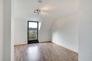 Wohnen mit Weitblick – Maisonette Wohnung mit zwei Dachterrassen in Toplage von Aachen – Die vollständige Adresse der Immobilie erhältst du vom Anbieter., 52064 Marschiertor, Aachen – Vorschaubild 21