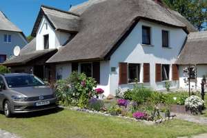 Ahrenshoop: Leeres Einfamilienhaus mit ca. 250 m² und 550 m² Grundstück per SOFORT zu VERKAUFEN – Die vollständige Adresse der Immobilie erhältst du vom Anbieter., 18347 Ahrenshoop – Vorschaubild 2